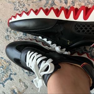 New Christian Louboutin sneakers size 9 us eu39 1/2
